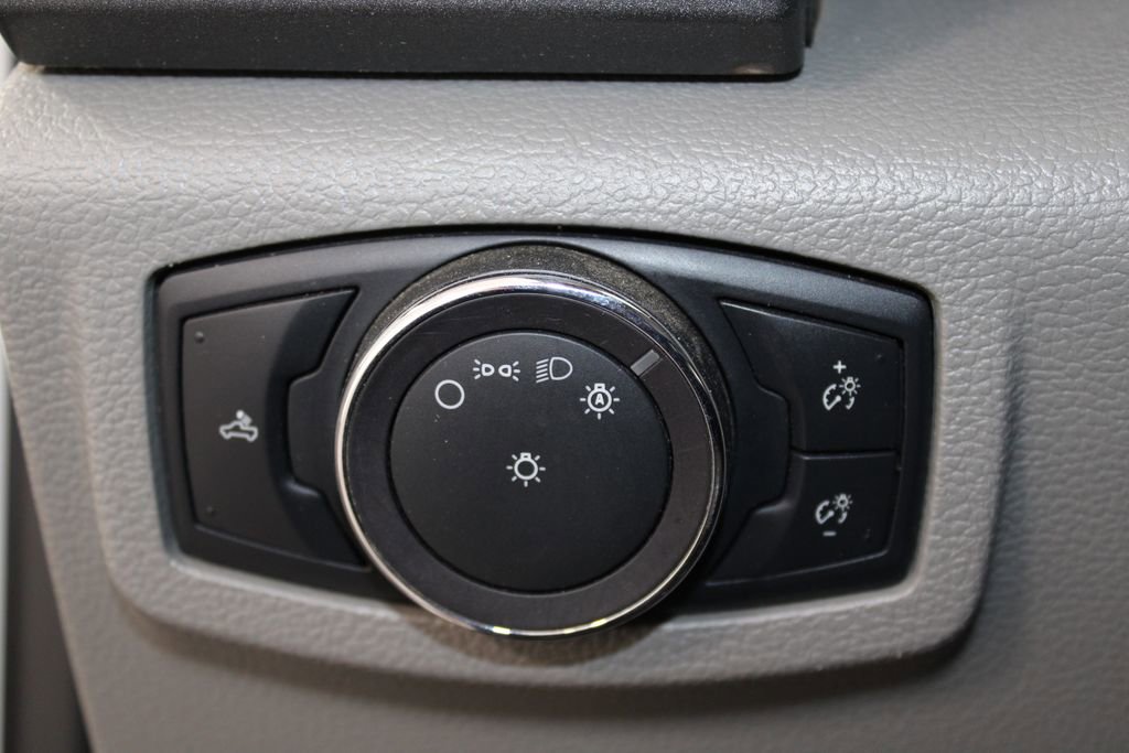 Used 2019 Ford F250 XL w/ STX Appearance Package image 39