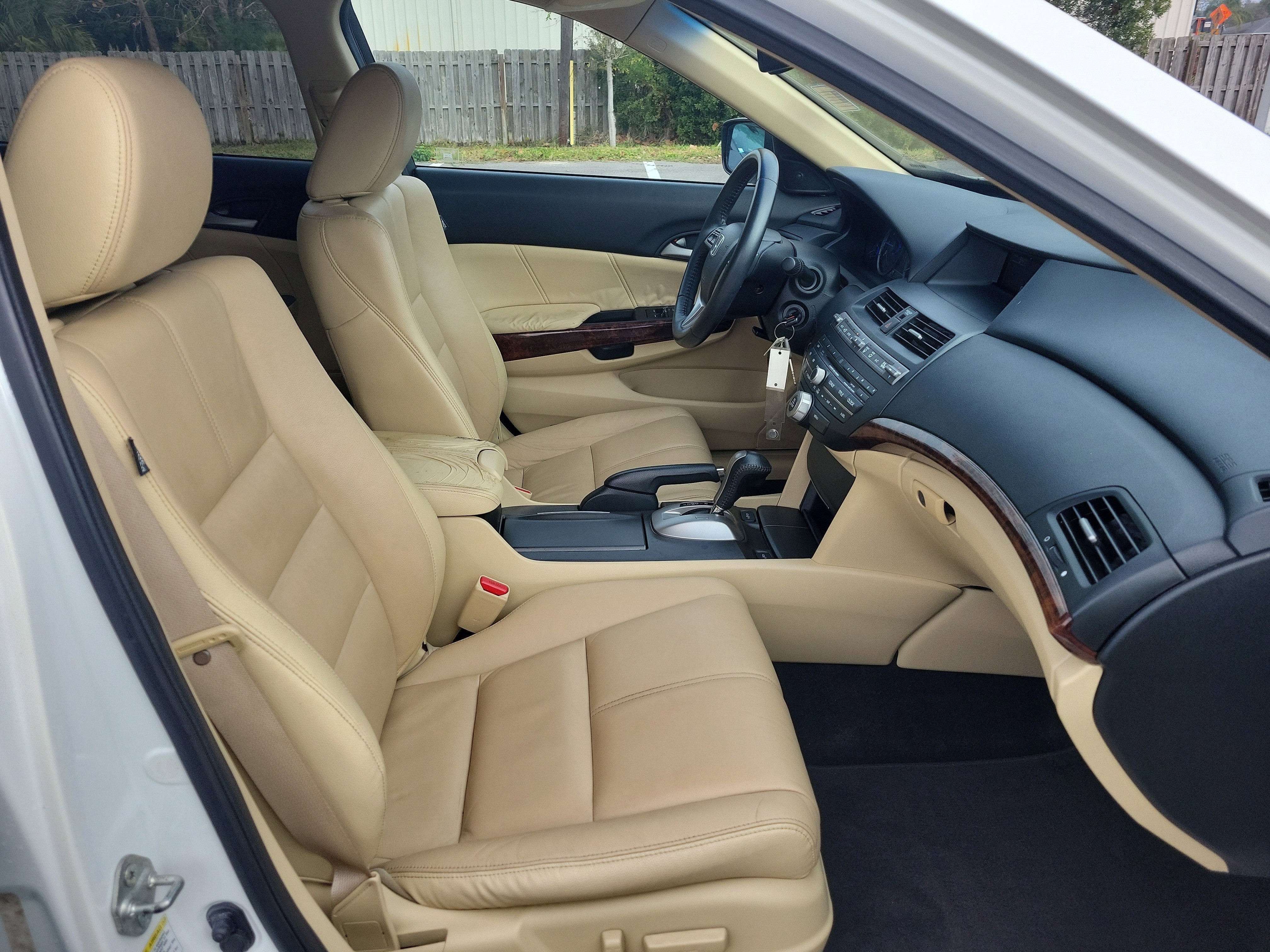 Used 2012 Honda Crosstour EX-L image 7