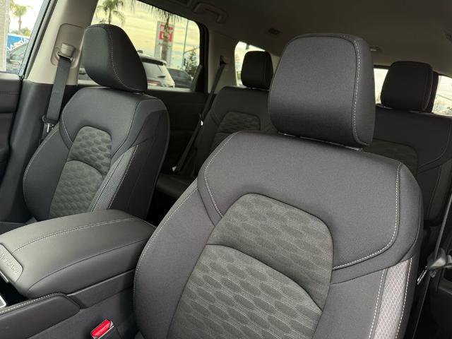 New 2026 Nissan Pathfinder SV image 15