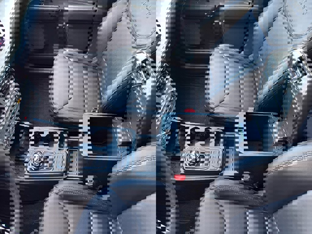 New 2025 Ford Maverick Lariat w/ Black Appearance Package image 25