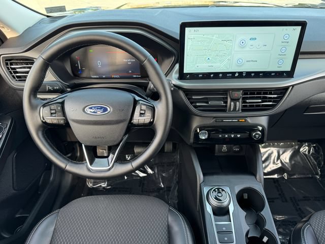 Used 2026 Ford Escape SE w/ Class II Trailer Tow Package FWD image 4