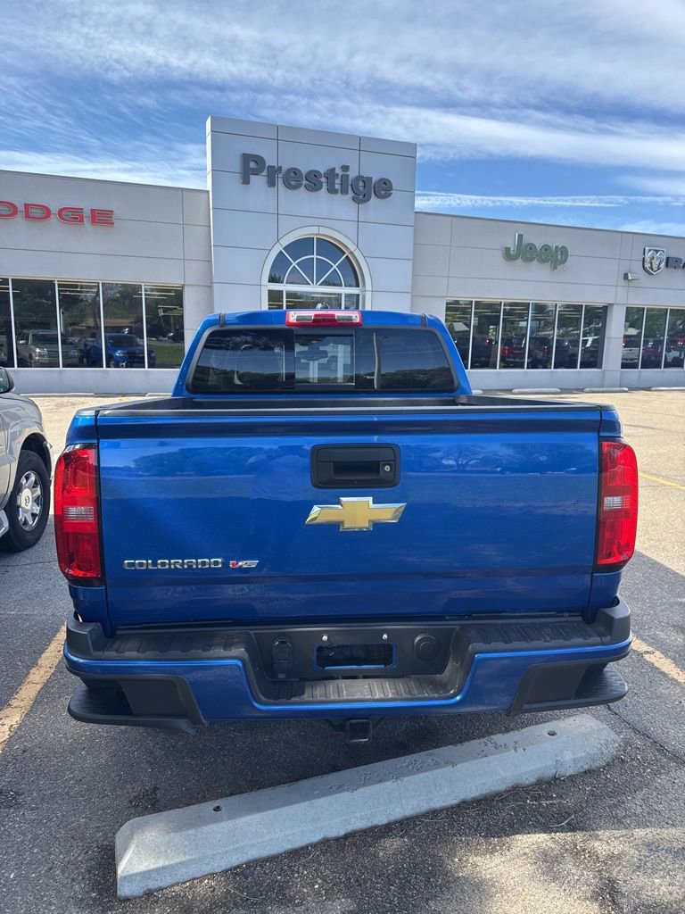 Used 2018 Chevrolet Colorado Z71 AWD/4WD image 3