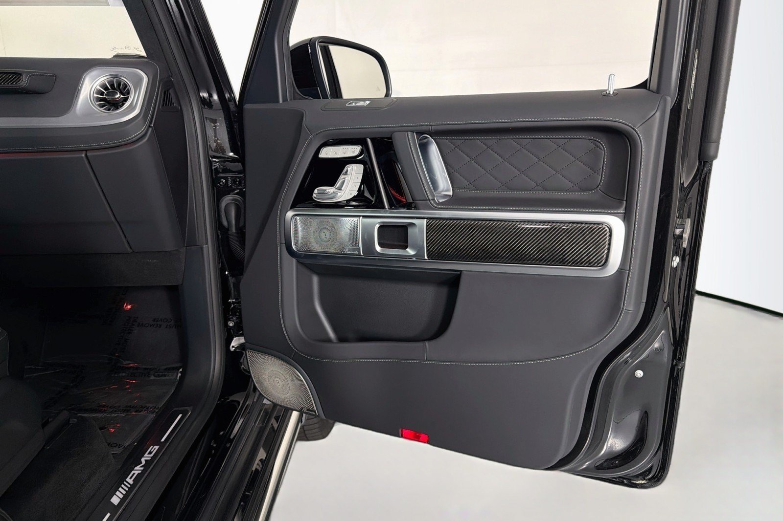 New 2027 Mercedes-Benz G 63 AMG 4MATIC image 23