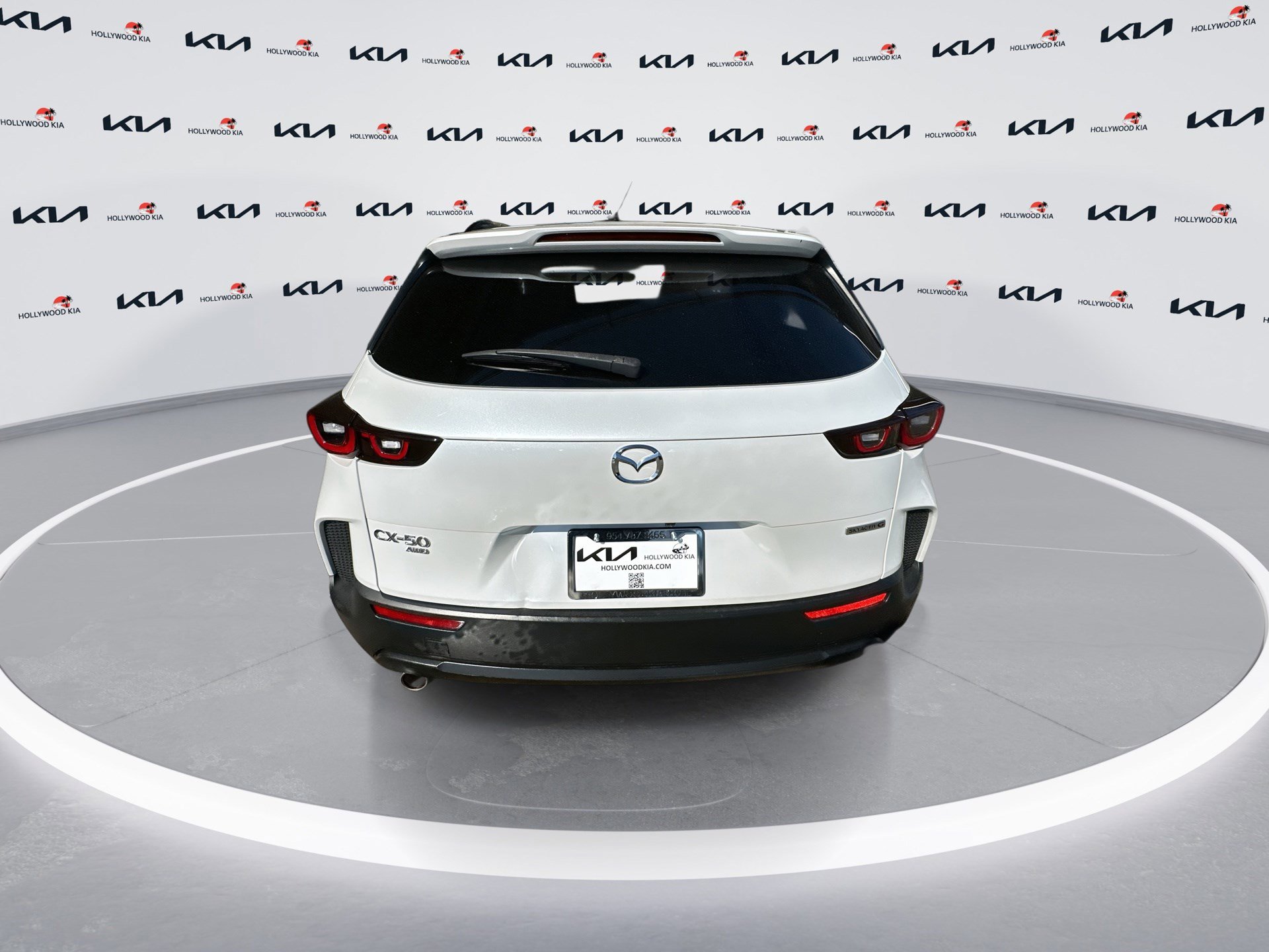 Used 2023 MAZDA CX-50 2.5 S w/ Preferred Plus Pkg image 7