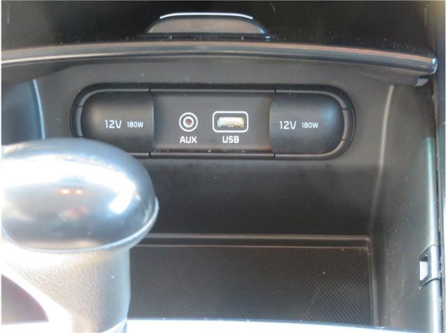 Used 2017 Kia Sorento FWD image 8