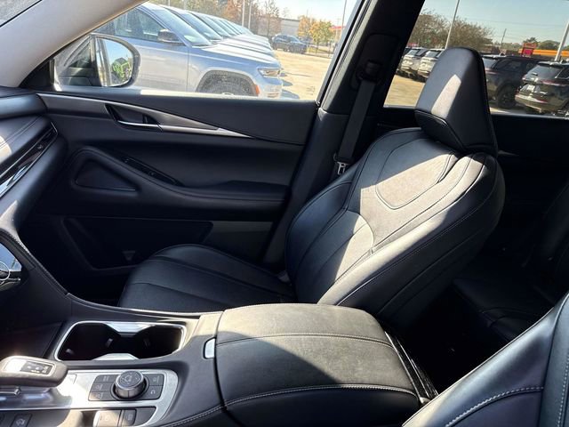 Used 2024 INFINITI QX60 Luxe image 19