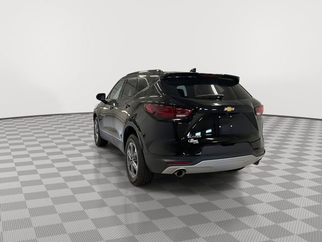 Certified 2024 Chevrolet Blazer LT w/ Convenience Package FWD image 8