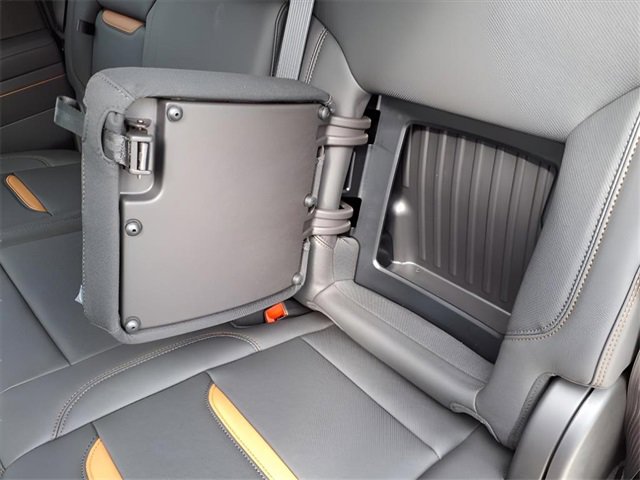 New 2025 GMC Sierra 2500 AT4 w/ AT4 Premium Plus Package image 23