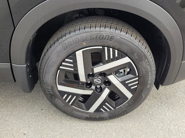 New 2026 Nissan Kicks SV w/ Cold Weather Package image 14