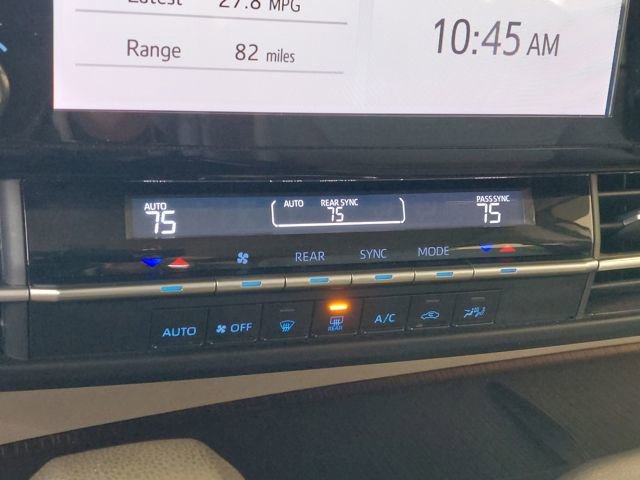 Certified 2022 Toyota Sienna LE image 30