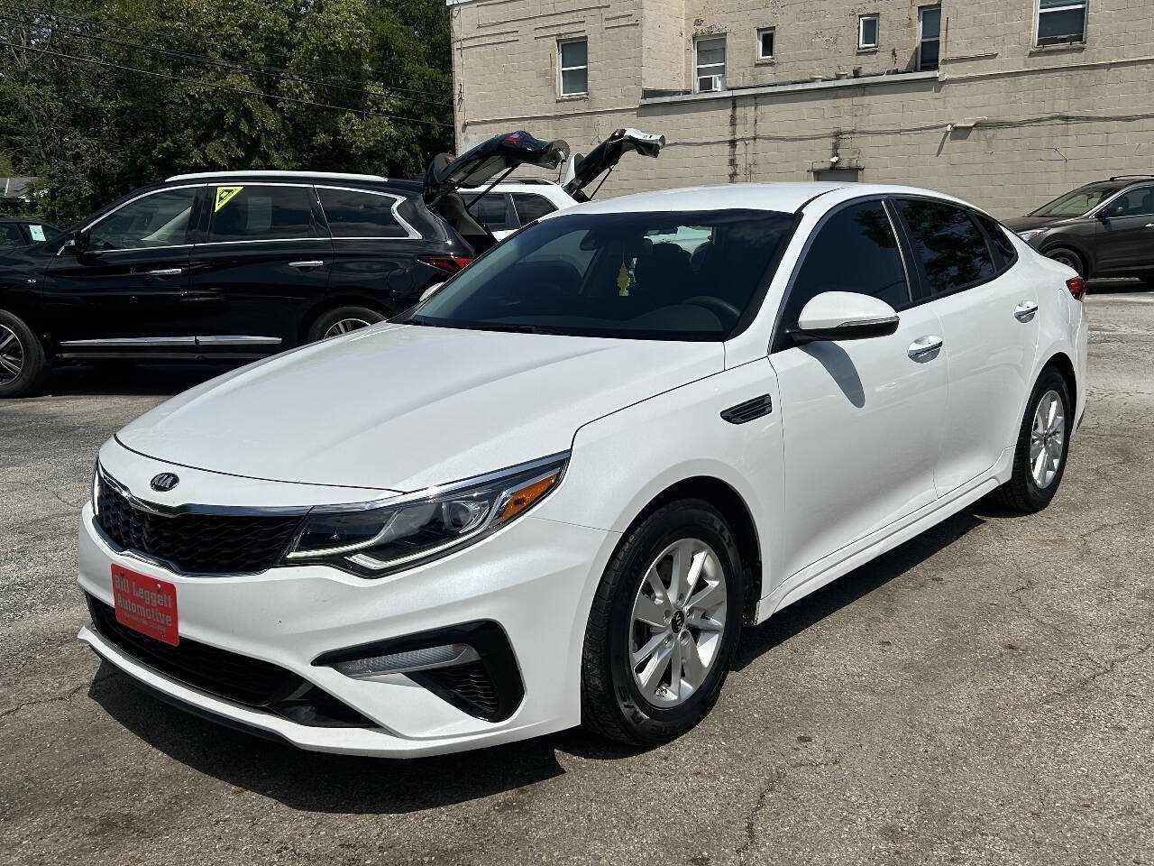 Used 2019 Kia Optima LX FWD image 2