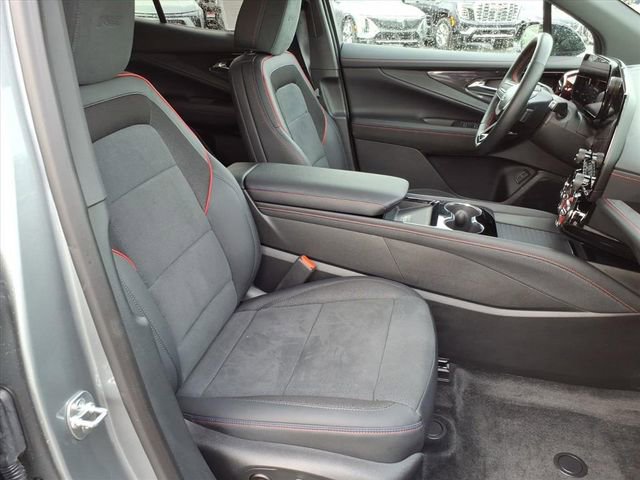 Used 2025 Chevrolet Blazer EV RS AWD/4WD image 23