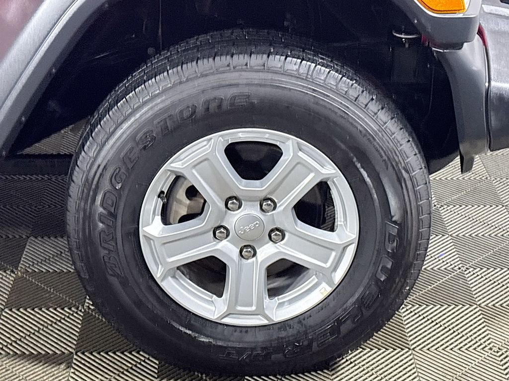 Used 2018 Jeep Wrangler Sport S image 21