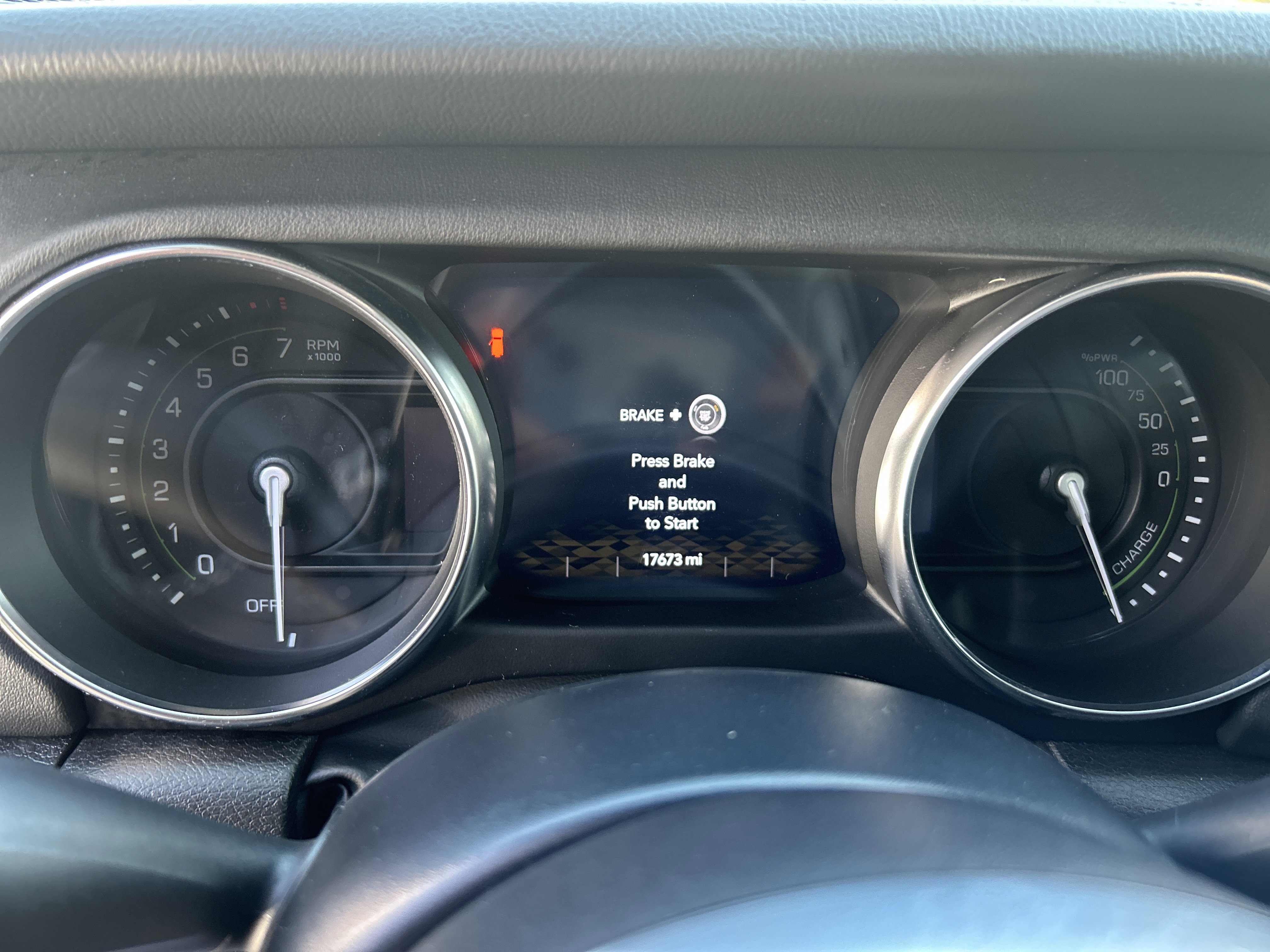 Certified 2022 Jeep Wrangler Unlimited Sahara w/ Cold Weather Group image 13