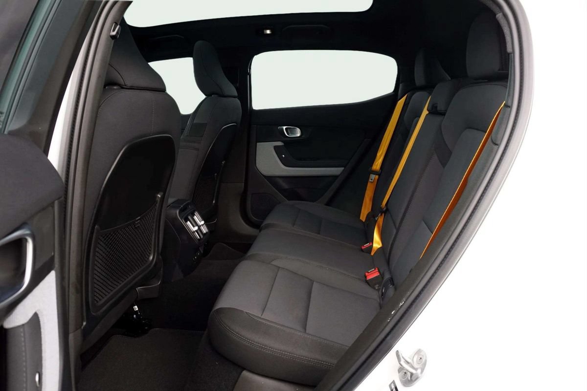 Used 2023 Polestar Polestar 2 w/ Pilot Pack AWD/4WD image 17