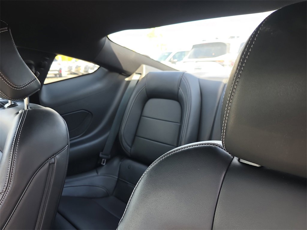 Used 2025 Ford Mustang Premium image 13