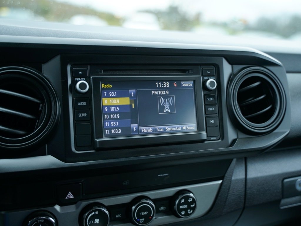 Used 2019 Toyota Tacoma SR w/ SR Convenience Package image 14