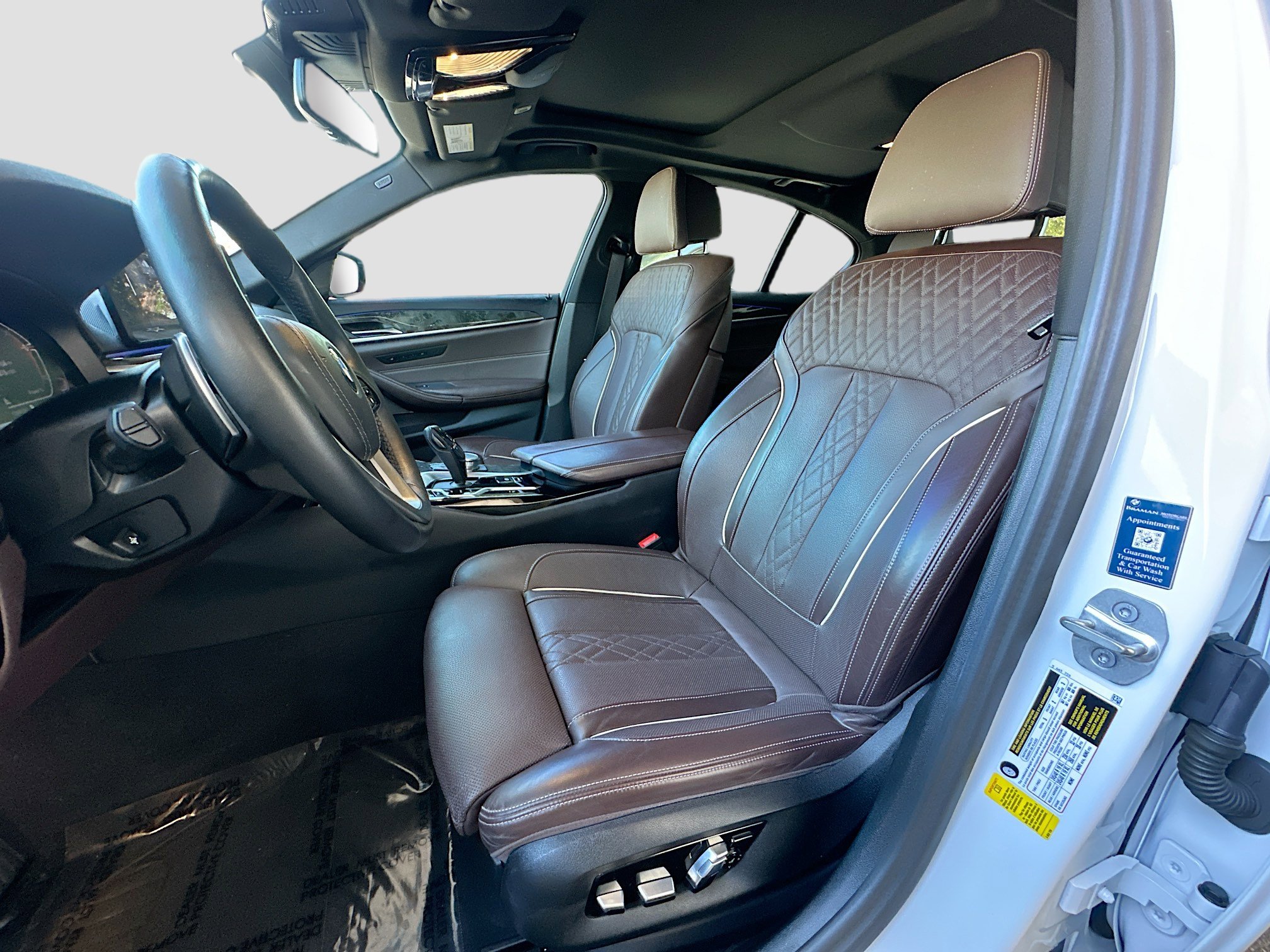 Certified 2023 BMW 540i w/ Premium Package image 21