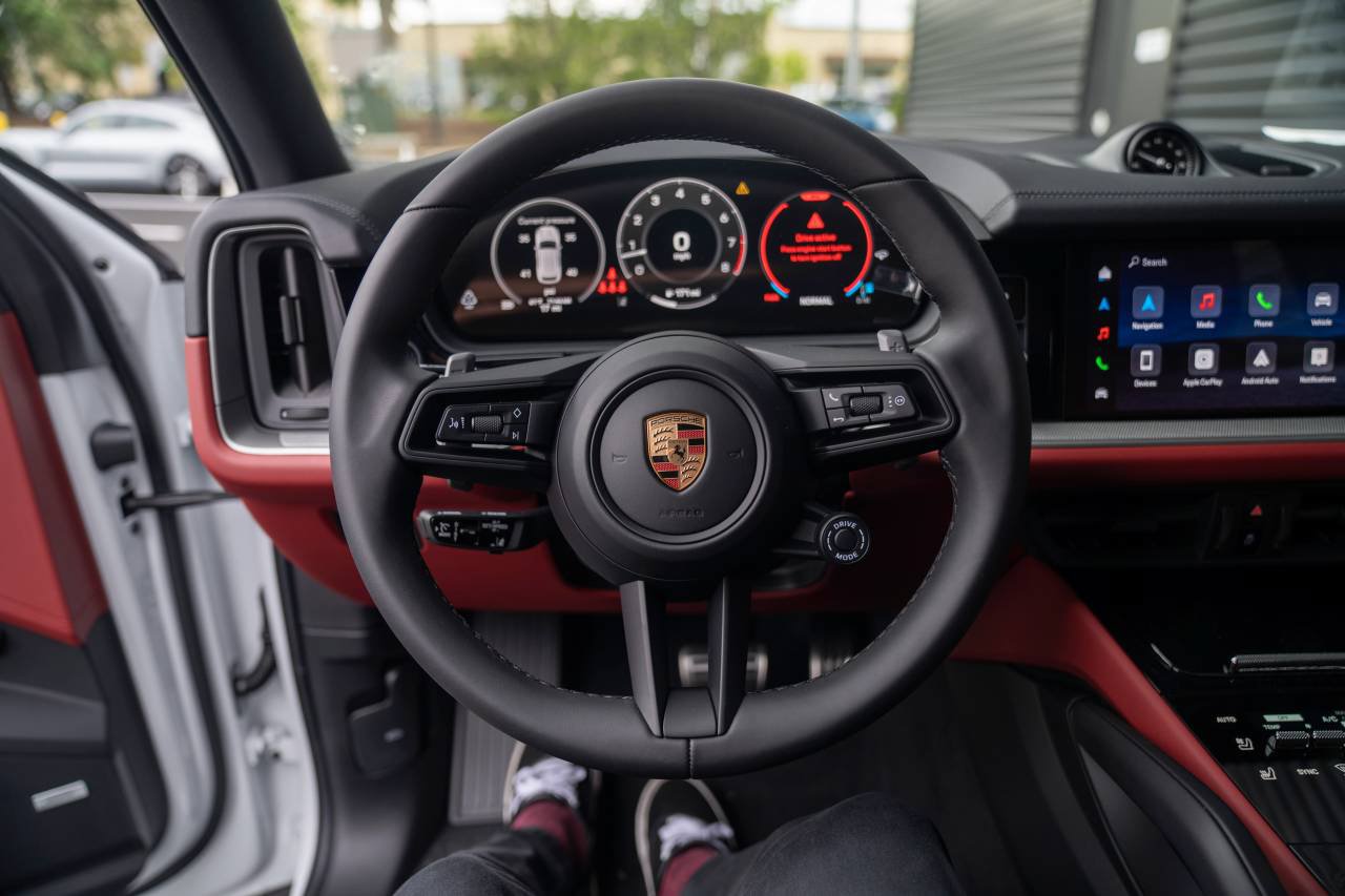New 2026 Porsche Cayenne S AWD/4WD image 13