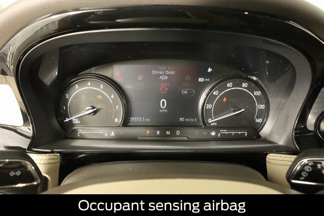 Used 2022 Lincoln Corsair AWD w/ Equipment Group 101A image 39