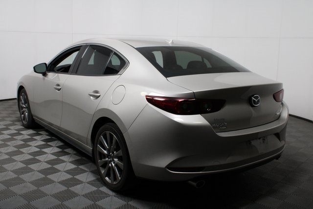 Used 2023 MAZDA MAZDA3 s image 5