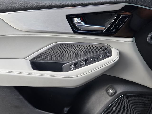 Certified 2024 Acura MDX FWD w/ Technology Package image 29