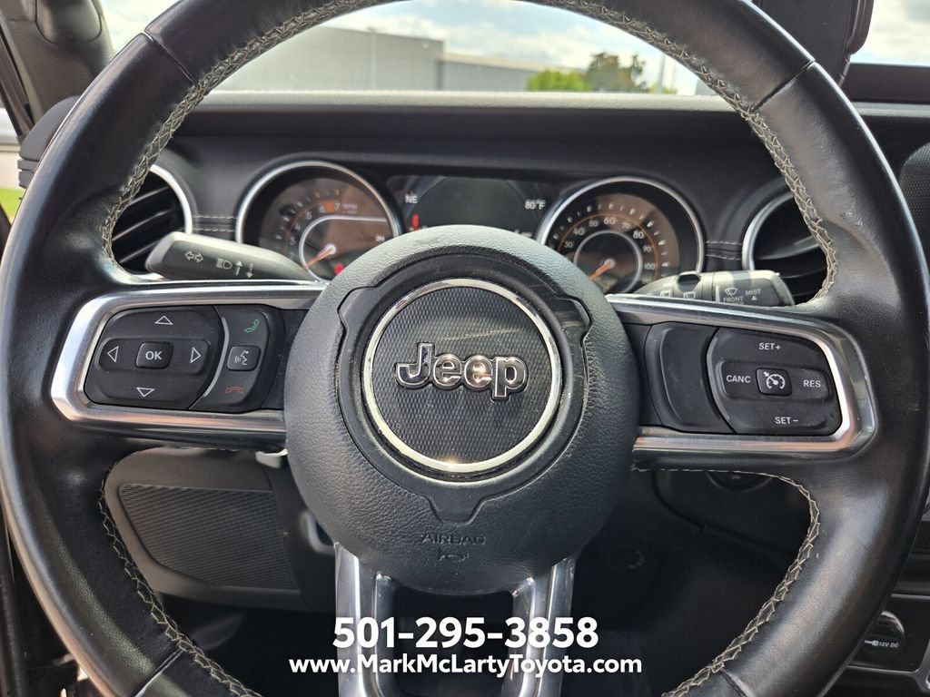 Used 2018 Jeep Wrangler Unlimited Sahara AWD/4WD image 23