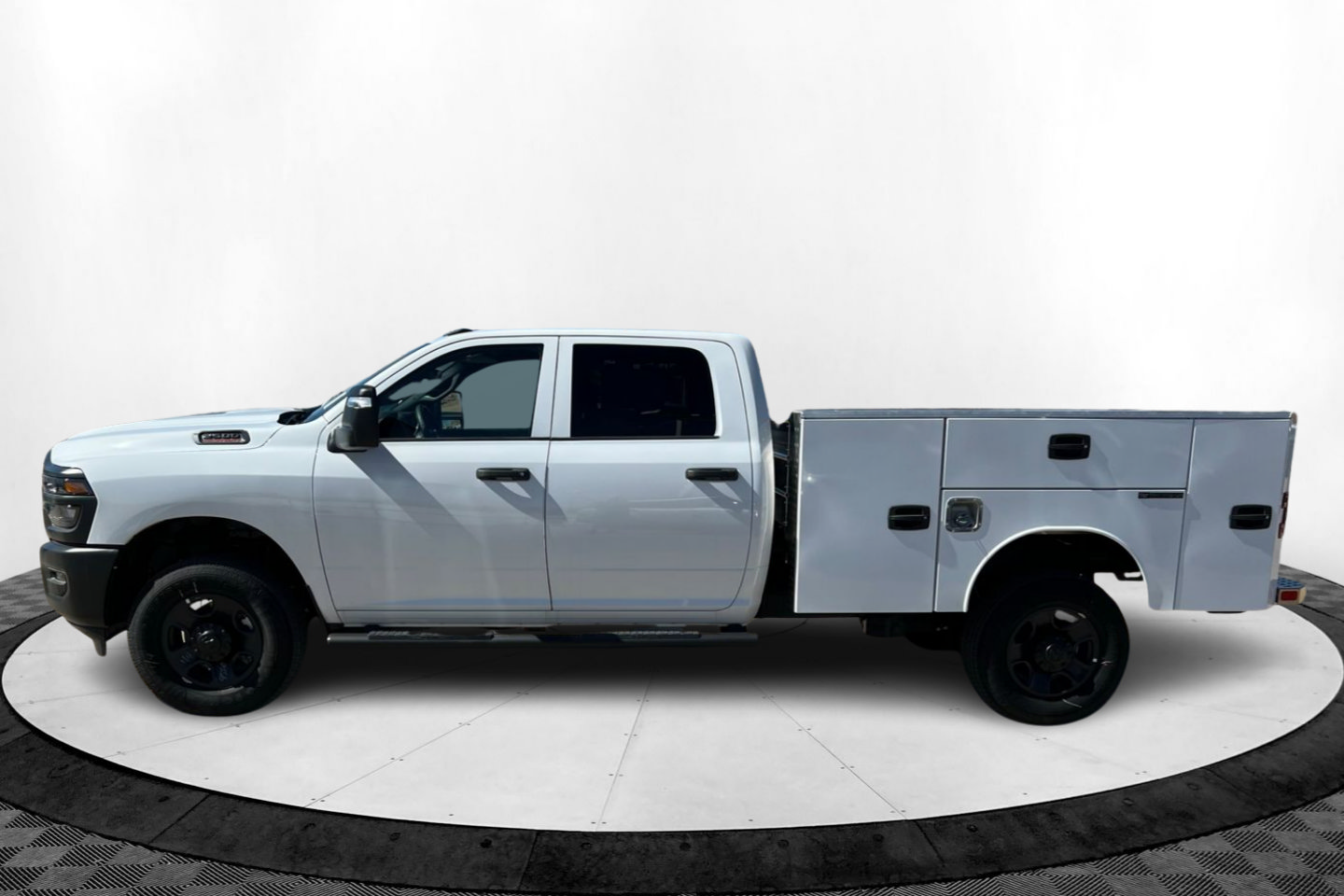 New 2025 RAM 2500 Tradesman AWD/4WD image 2