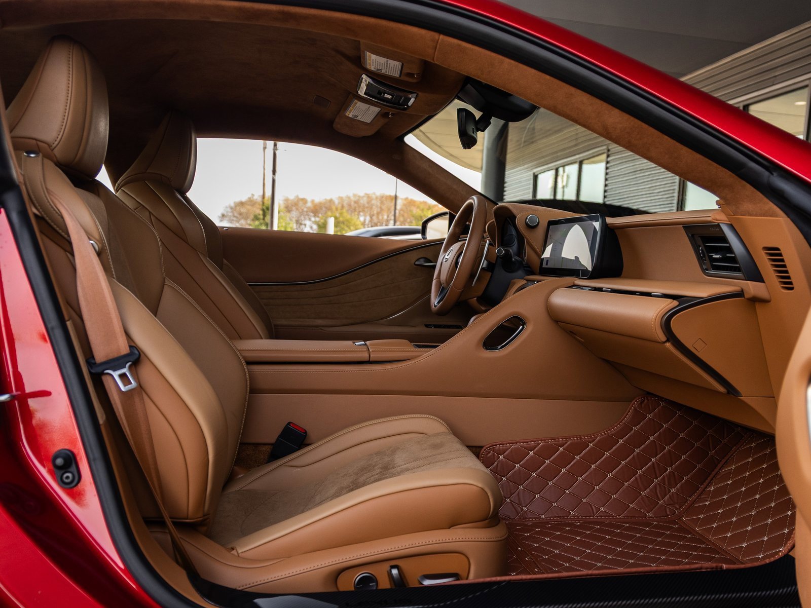 Used 2024 Lexus LC 500 Coupe w/ Performance Package image 38