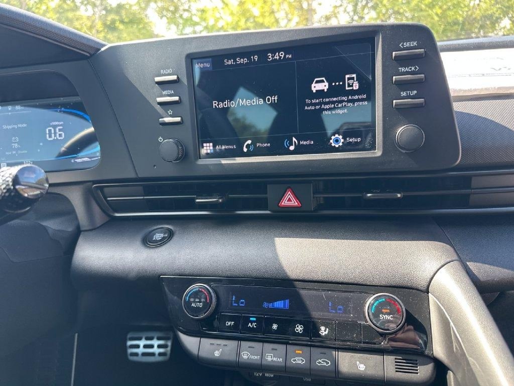New 2026 Hyundai Elantra SEL Sport FWD image 27