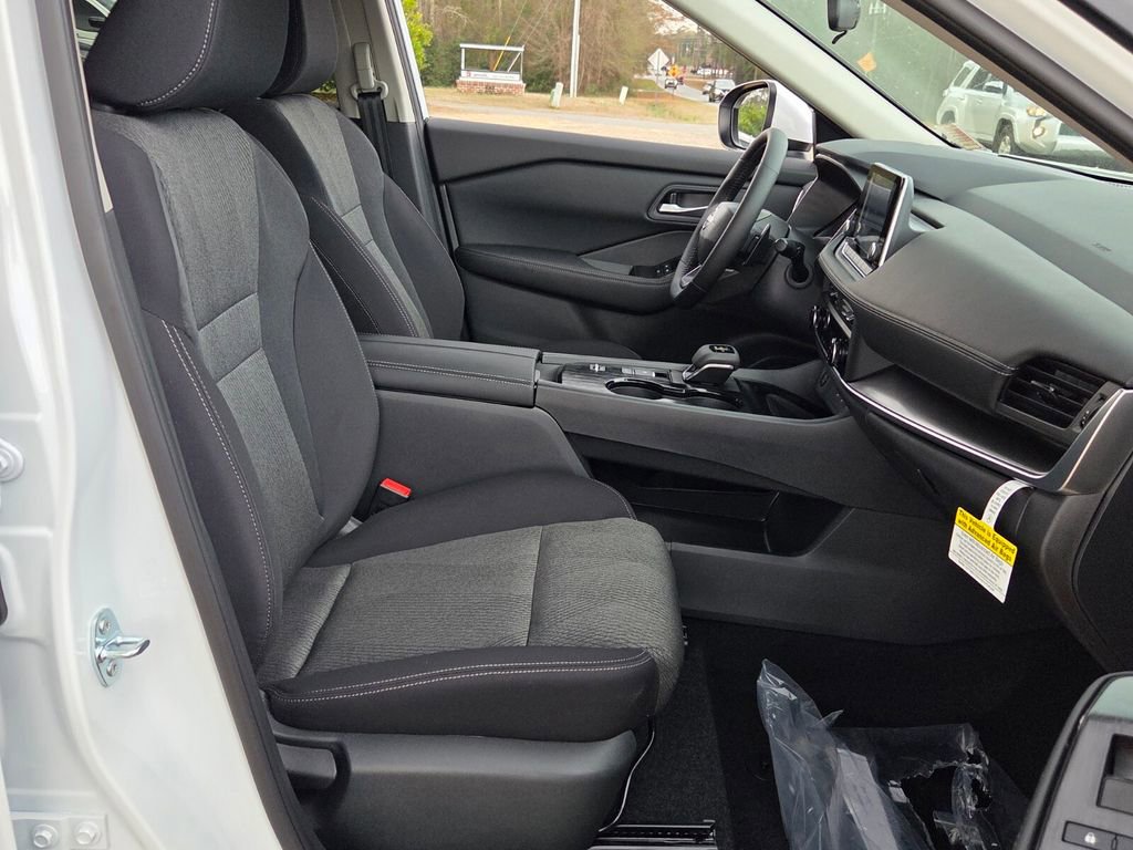 New 2026 Nissan Rogue SV image 13