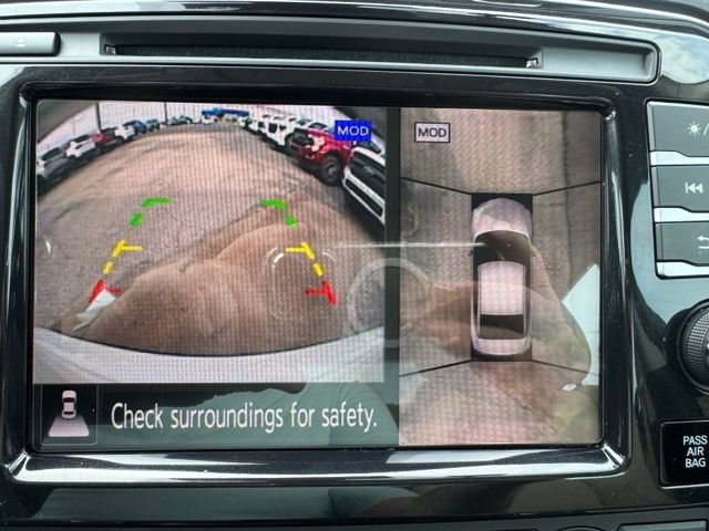 Used 2023 Nissan Maxima Platinum w/ Sport Mat Group FWD image 10