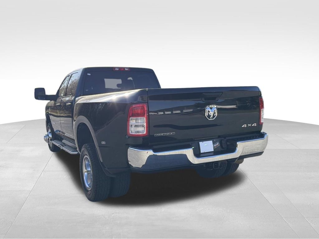Used 2024 RAM 3500 Big Horn image 5