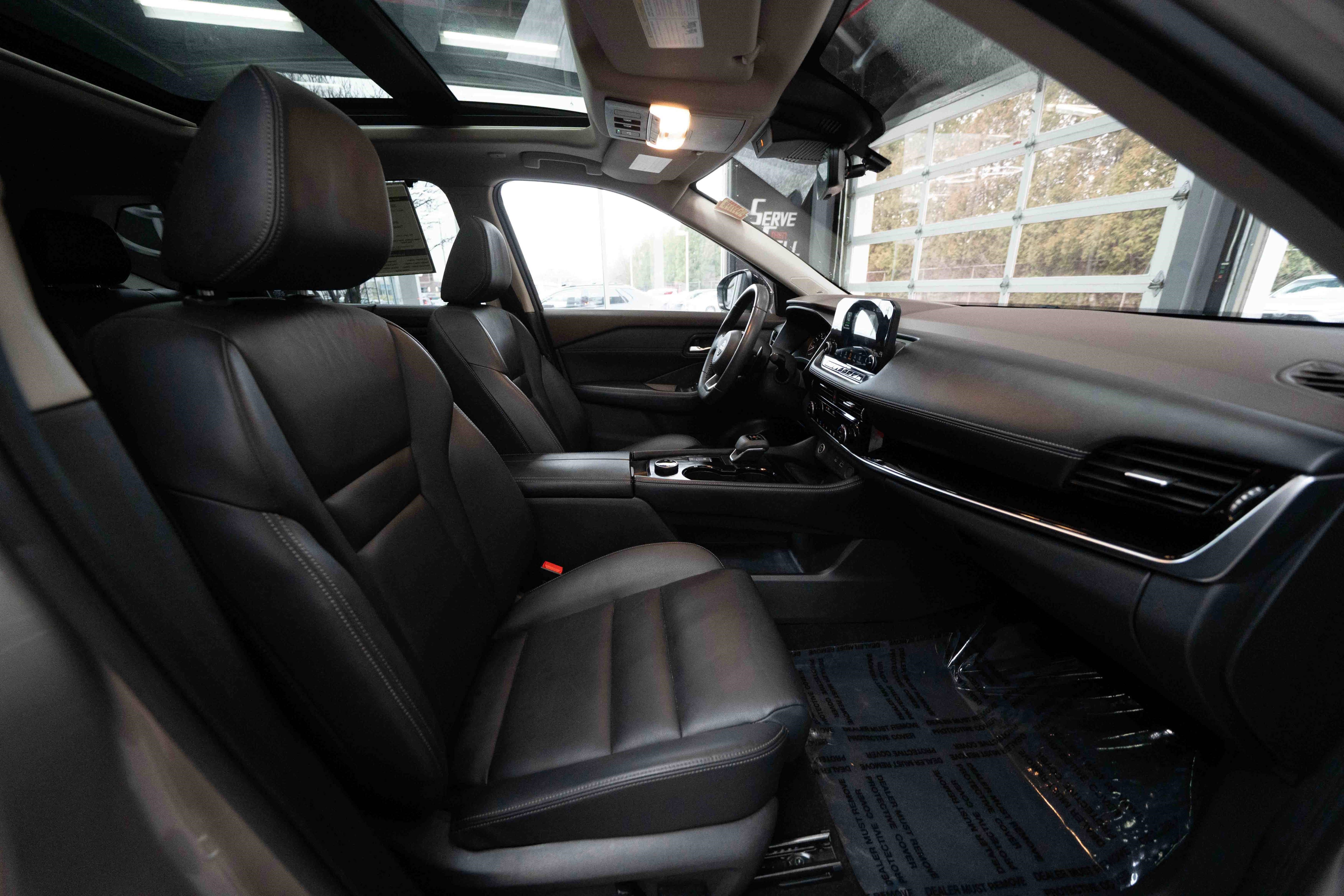 Used 2023 Nissan Rogue SL w/ SL Premium Package image 27