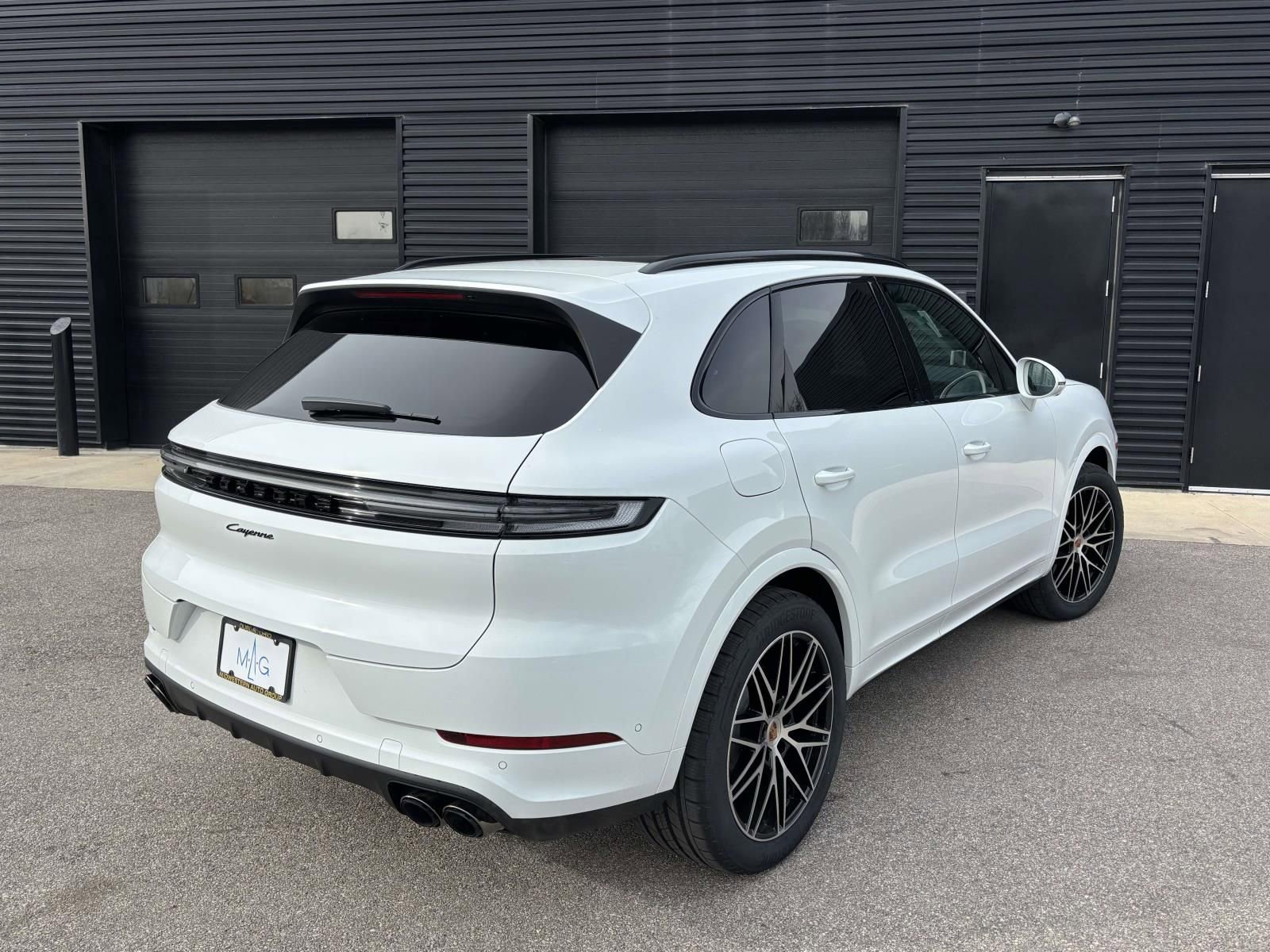 New 2026 Porsche Cayenne image 10