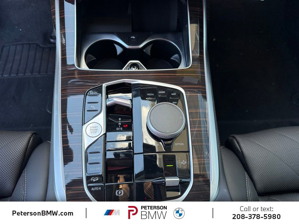 New 2027 BMW X7 xDrive40i w/ Premium Package AWD/4WD image 32