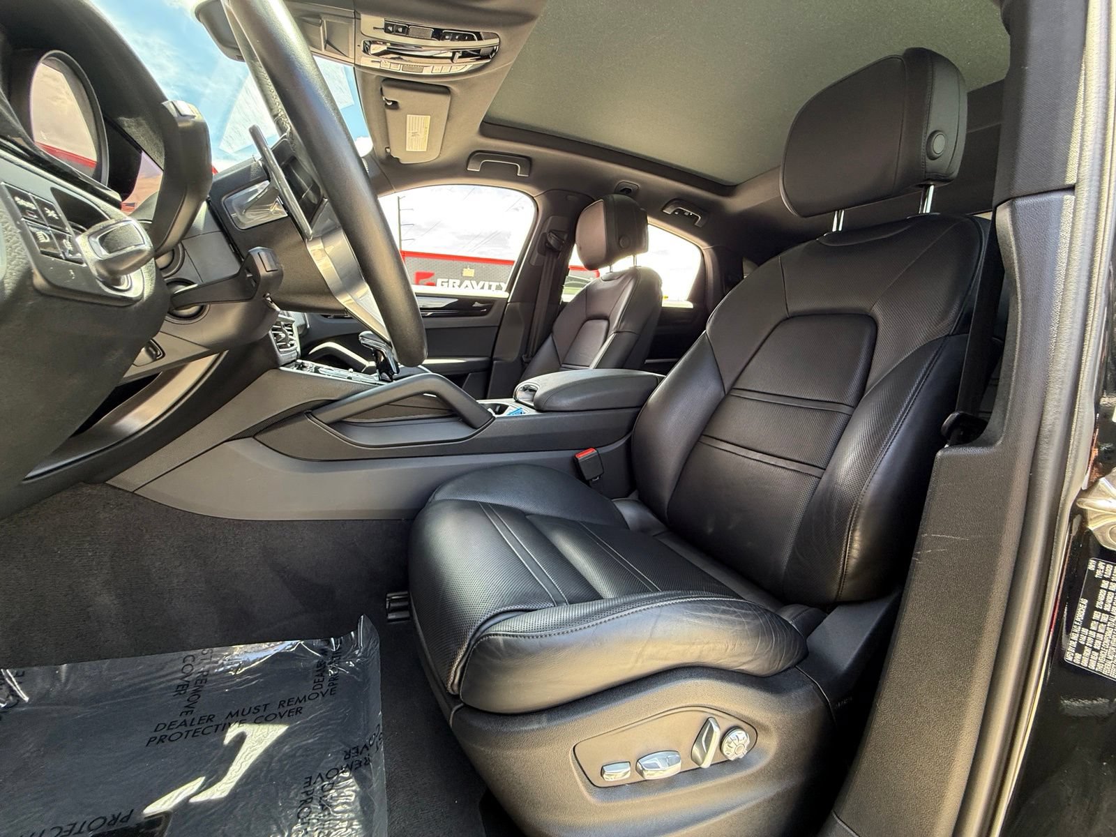 Used 2020 Porsche Cayenne AWD/4WD image 20