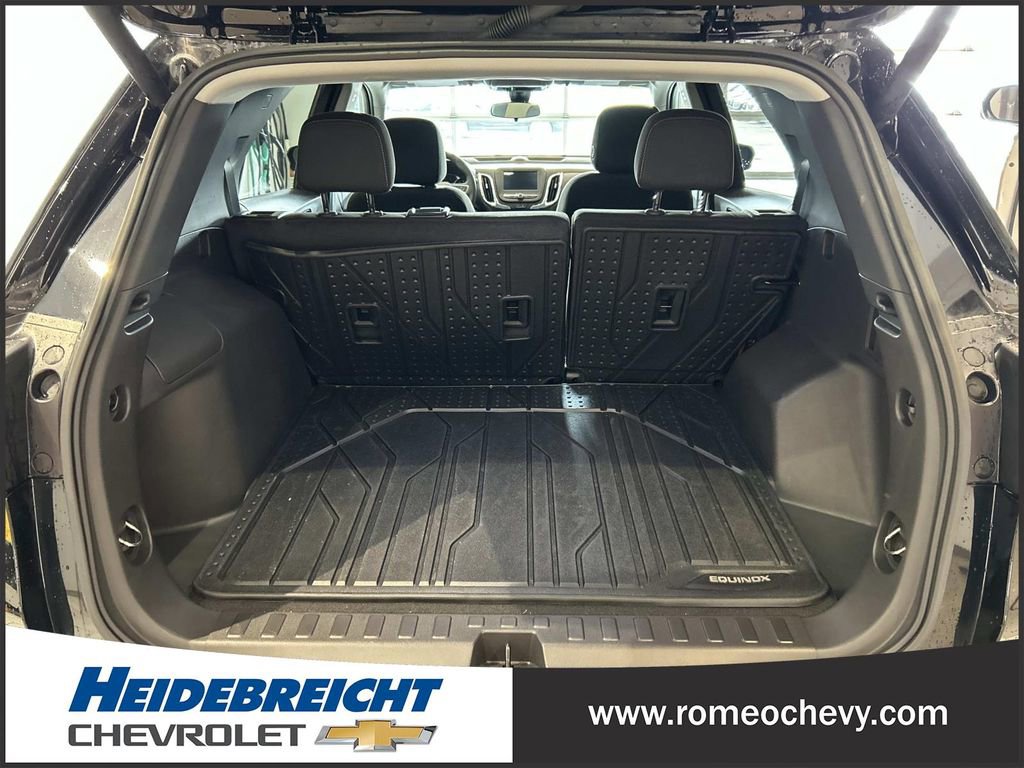 Certified 2024 Chevrolet Equinox LT w/ LPO, Floor Liner Package image 15