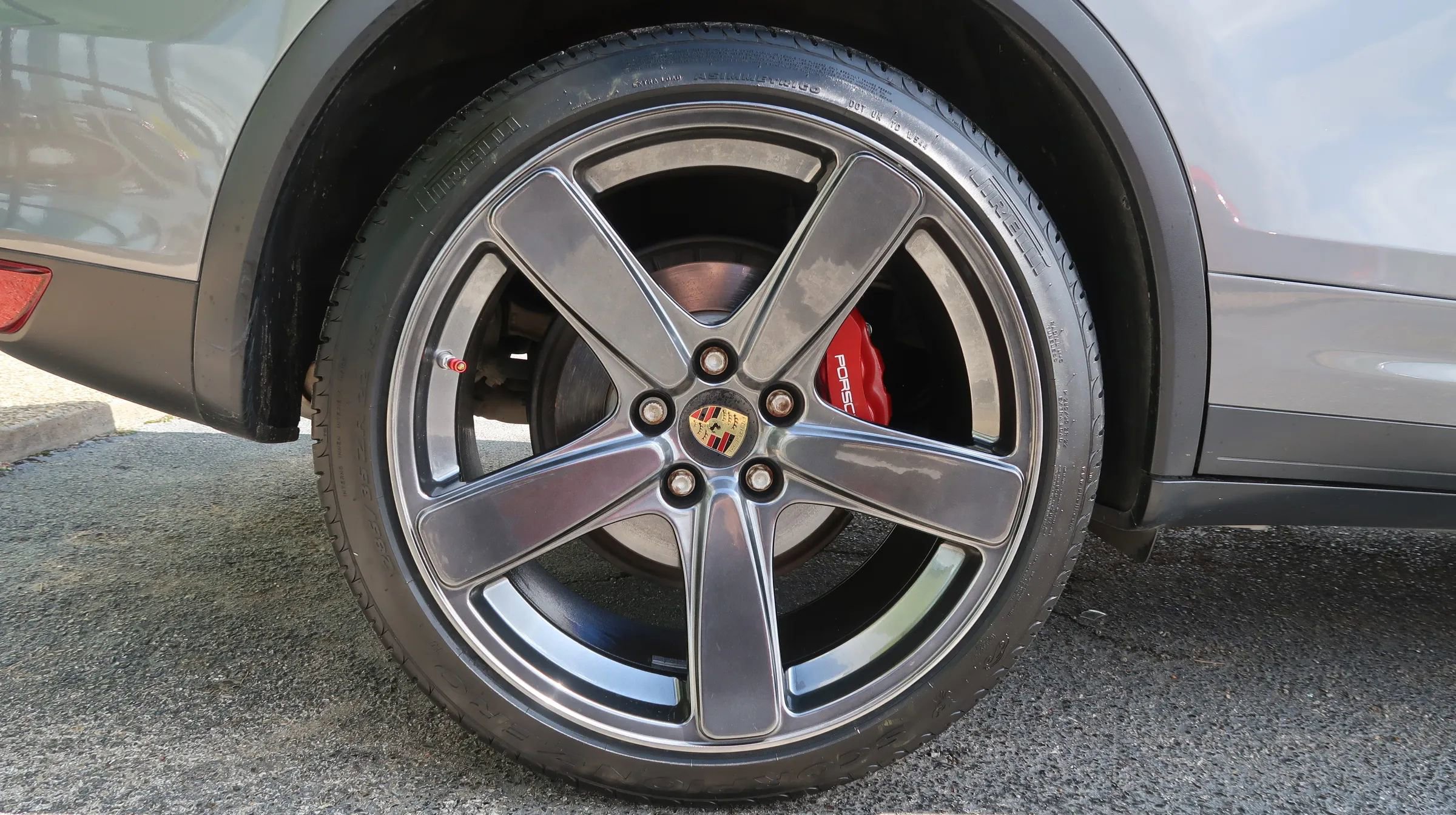 Used 2011 Porsche Cayenne S AWD/4WD image 52