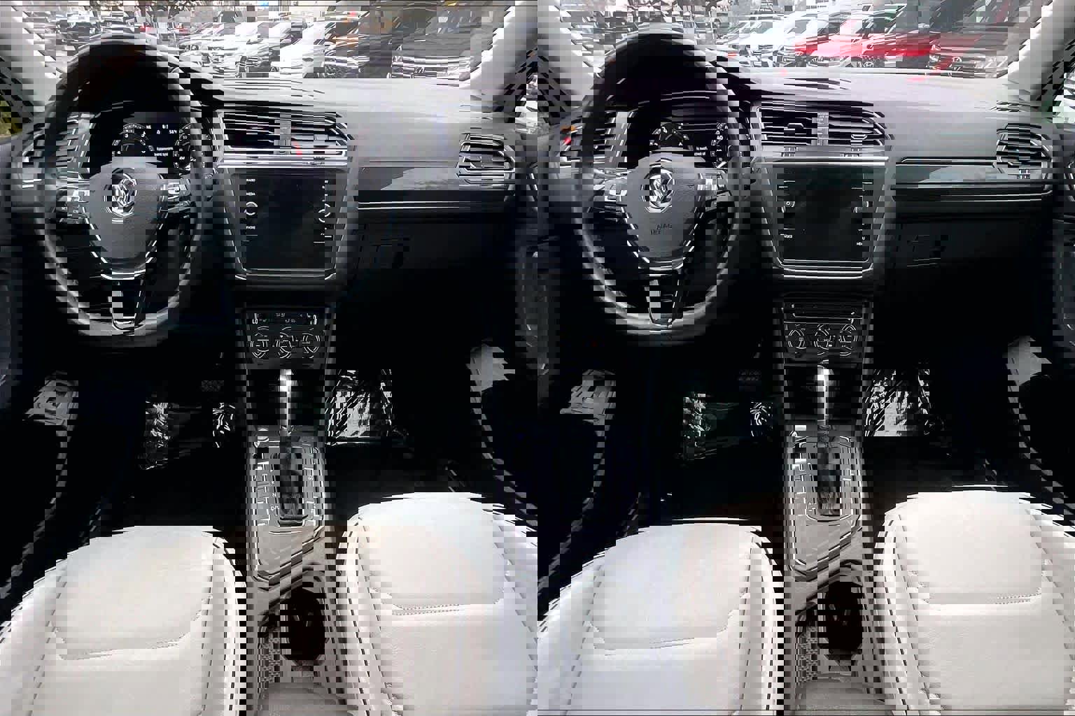 Used 2018 Volkswagen Tiguan SEL Premium image 15