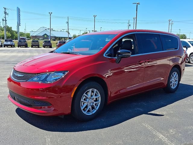 New 2026 Chrysler Voyager LX FWD image 3
