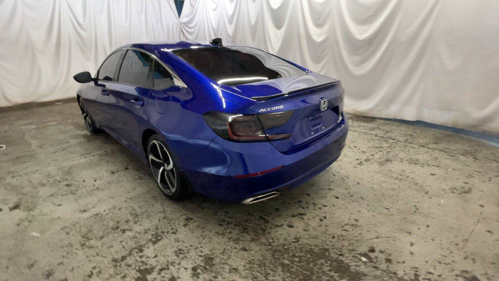 Used 2022 Honda Accord Sport image 9