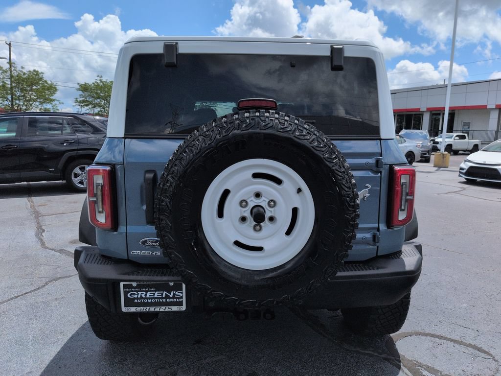 Used 2023 Ford Bronco Heritage Edition AWD/4WD image 4