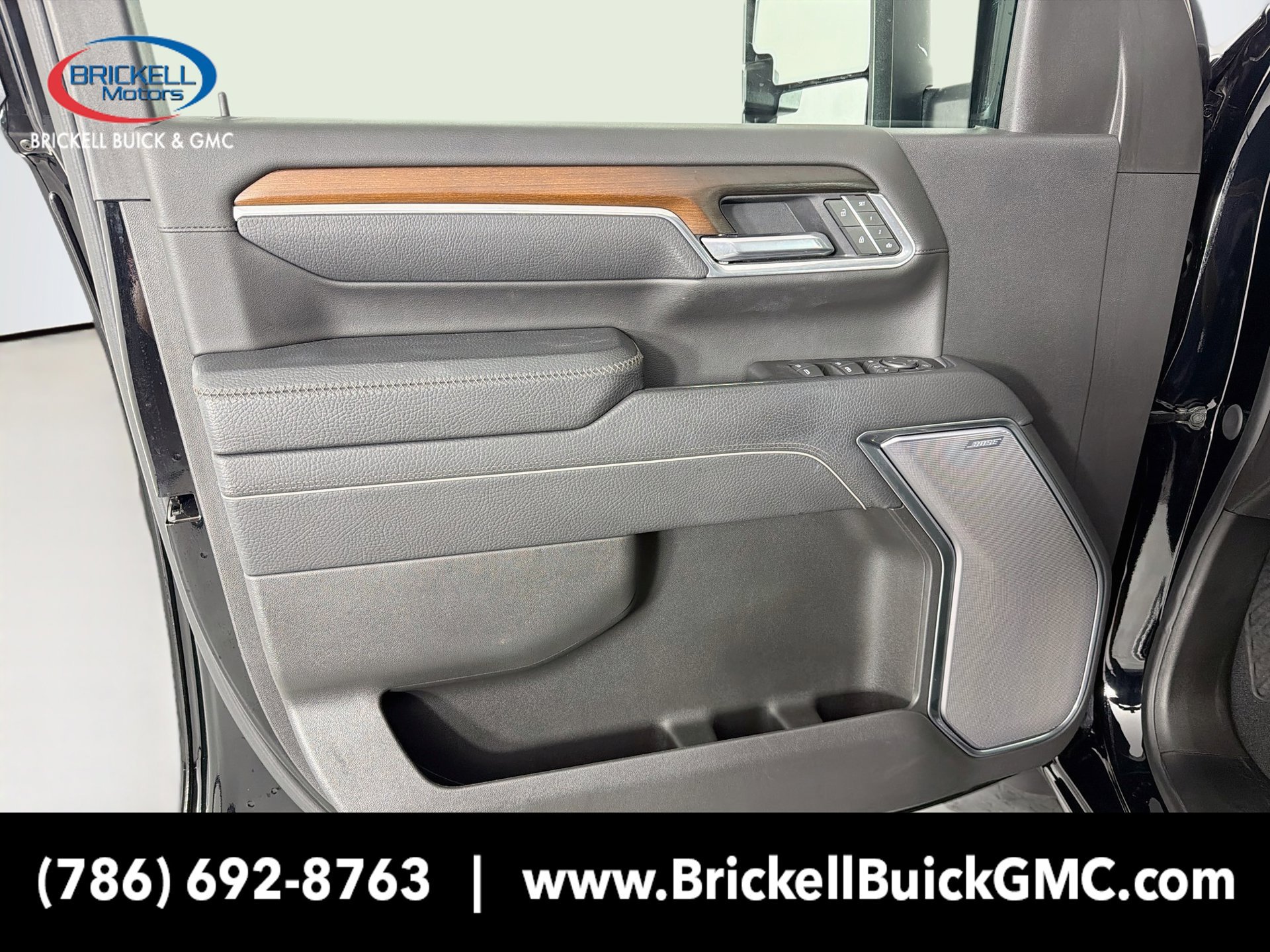 Used 2025 GMC Sierra 2500 Denali w/ Denali Reserve Package AWD/4WD image 23