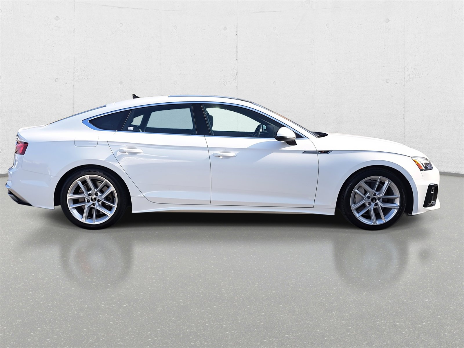 Used 2023 Audi A5 2.0T Premium w/ Convenience Package image 4