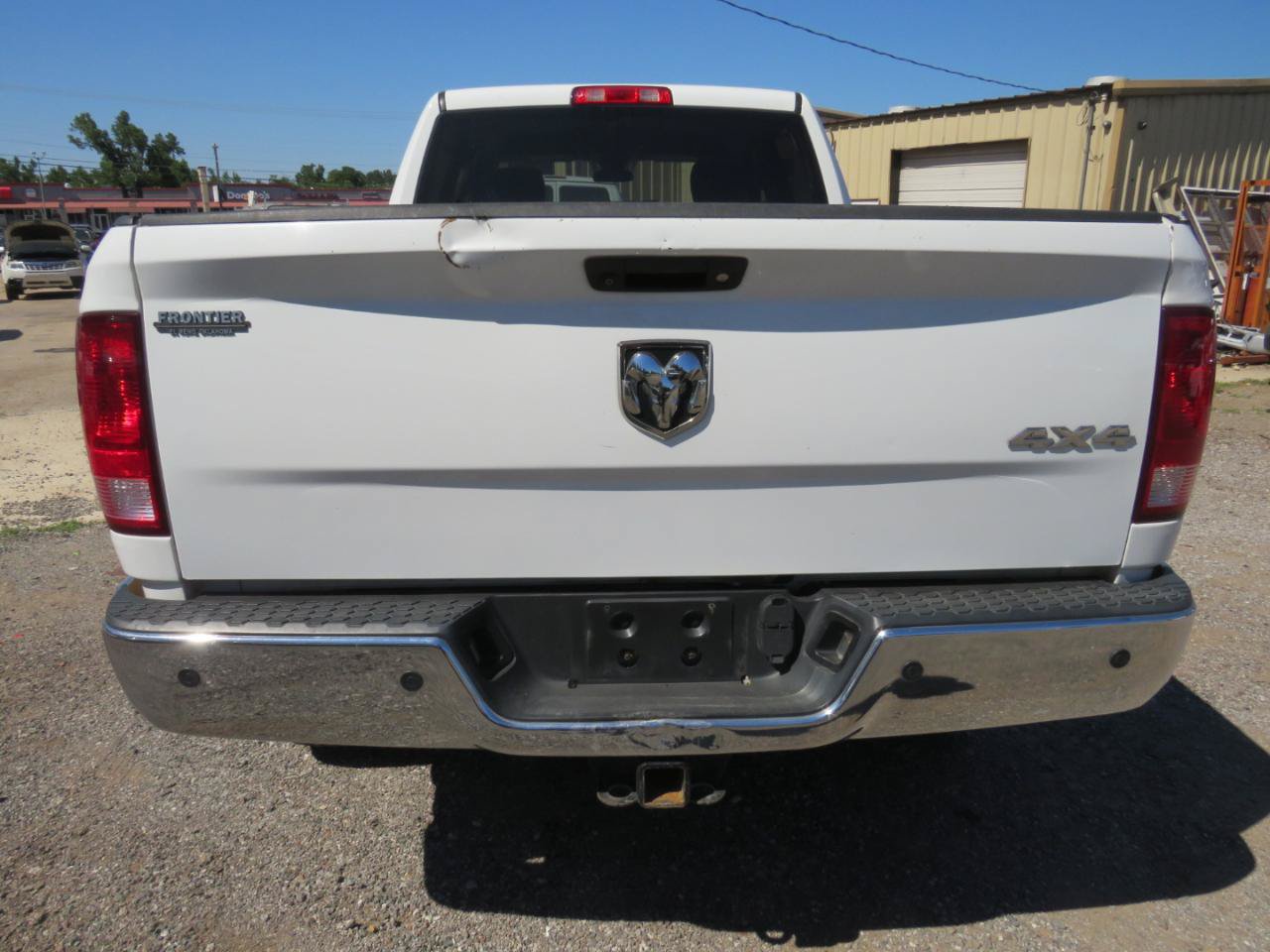 Used 2018 RAM 2500 Tradesman w/ Chrome Appearance Group AWD/4WD image 5
