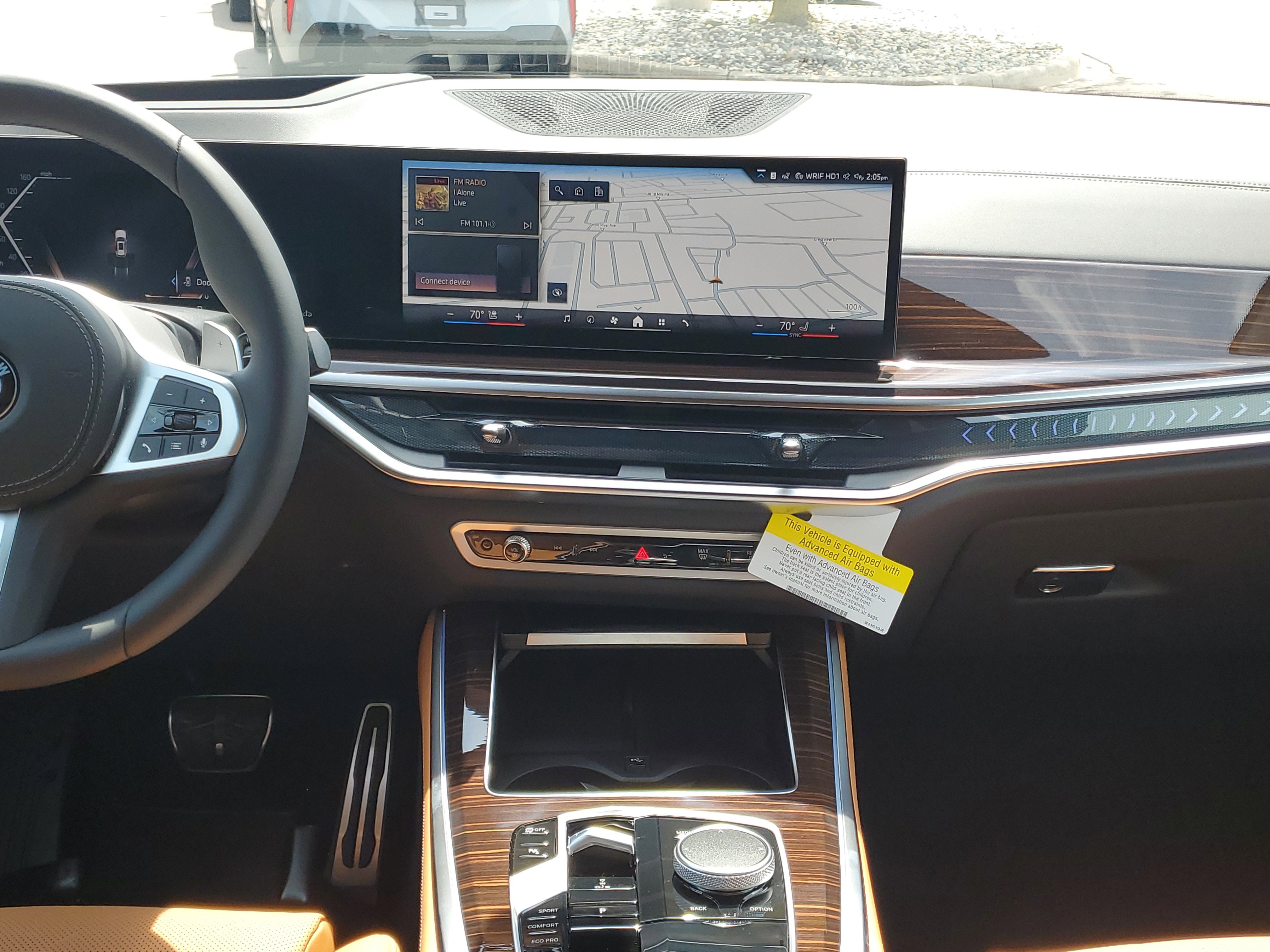 New 2026 BMW X5 xDrive40i w/ M Sport Package AWD/4WD image 21