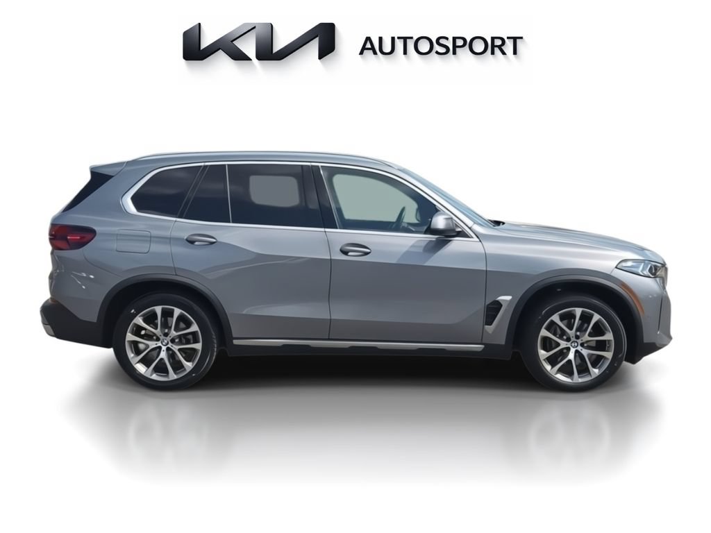 Used 2024 BMW X5 sDrive40i w/ Executive Package RWD image 7