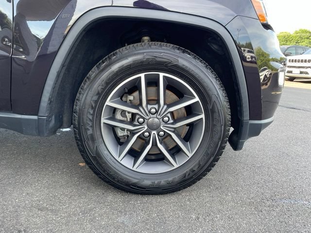 Used 2021 Jeep Grand Cherokee Limited AWD/4WD image 38