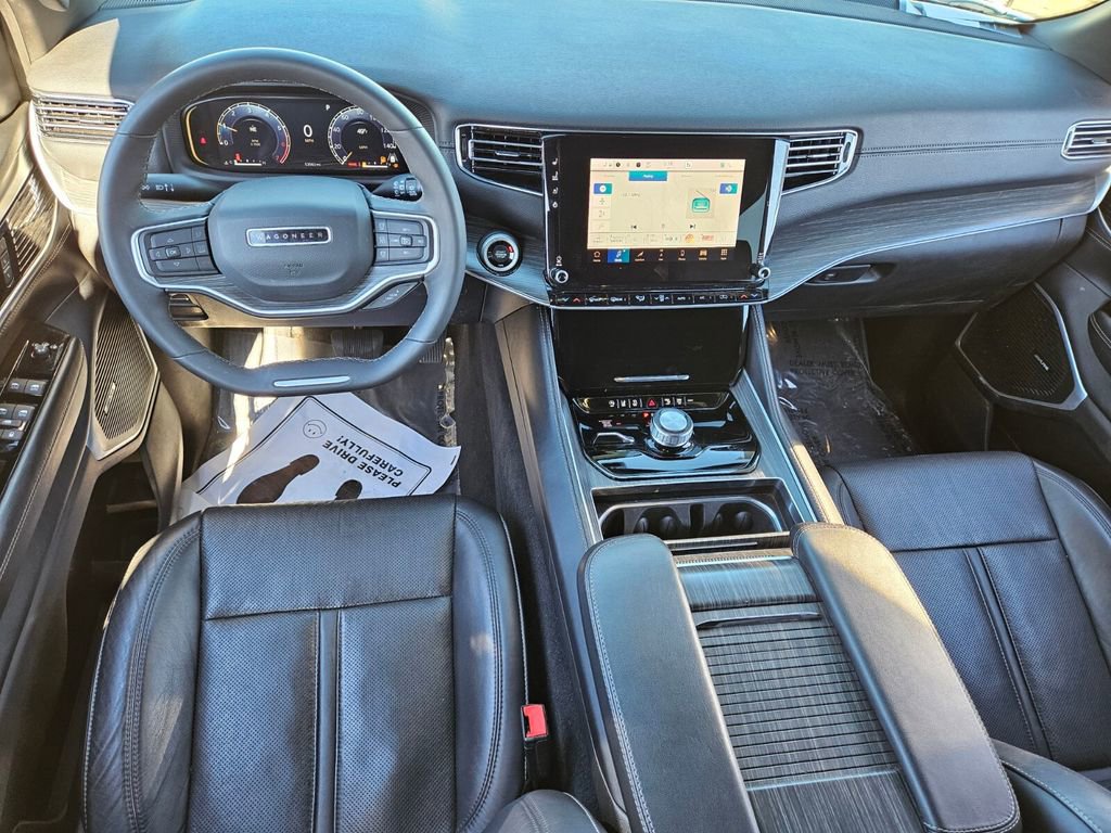 Used 2023 Jeep Wagoneer Series II image 9